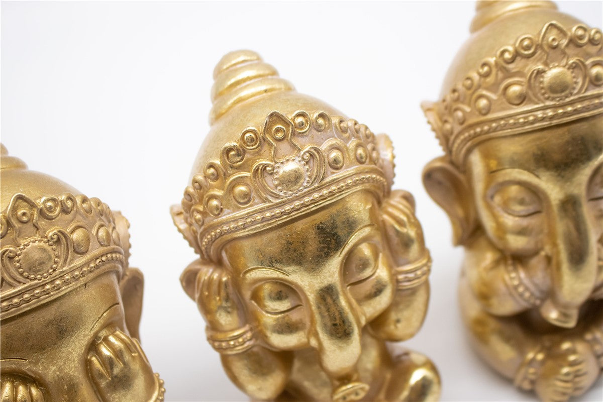Ganesha Trio dourado