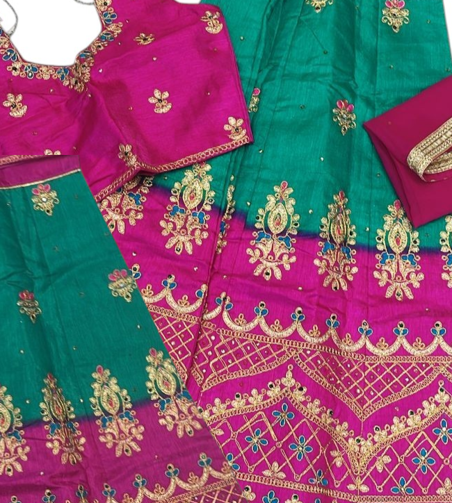Lehenga choli criança