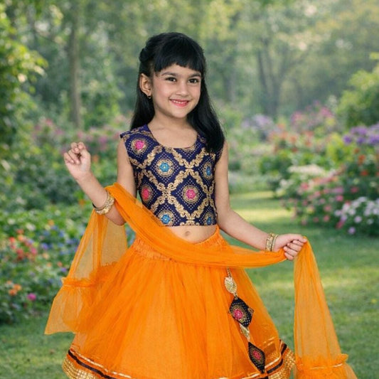 Lehenga choli criança