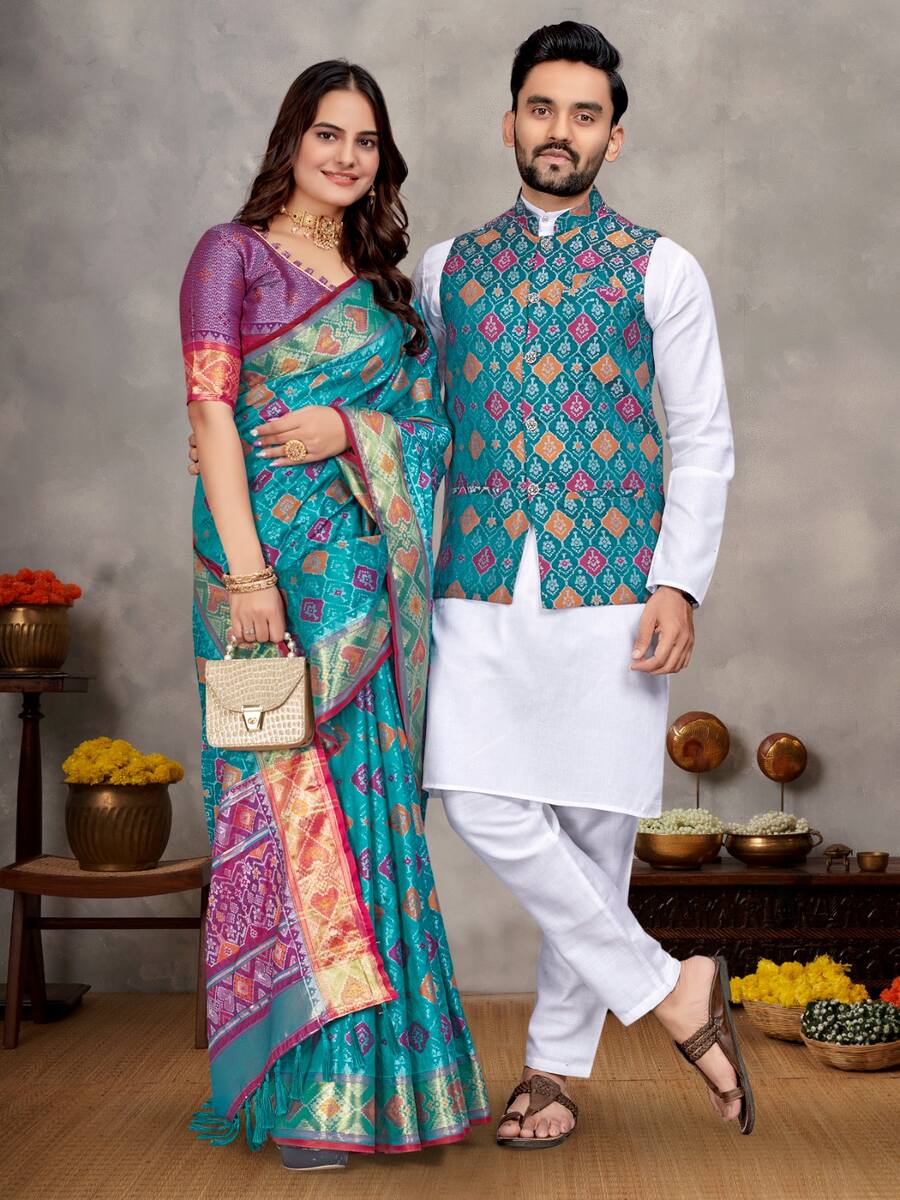 Sari Couple