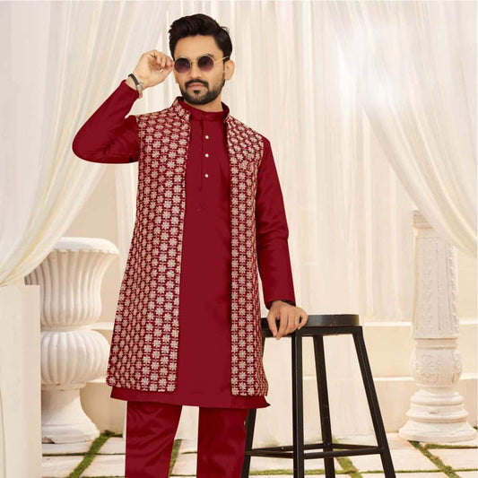 Sherwani Homem